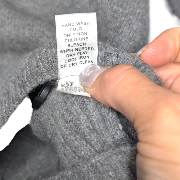 Banana Republic Men’s Large Gray Wool Blend Shawl Collar Italian Yarn Sweater - Picture 5 of 11